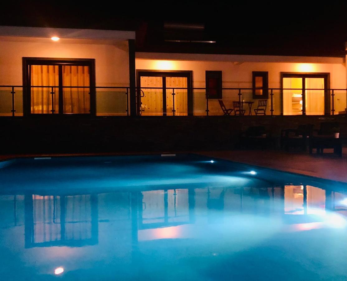 Quinta Do Portal Guest House Bespeira Bagian luar foto