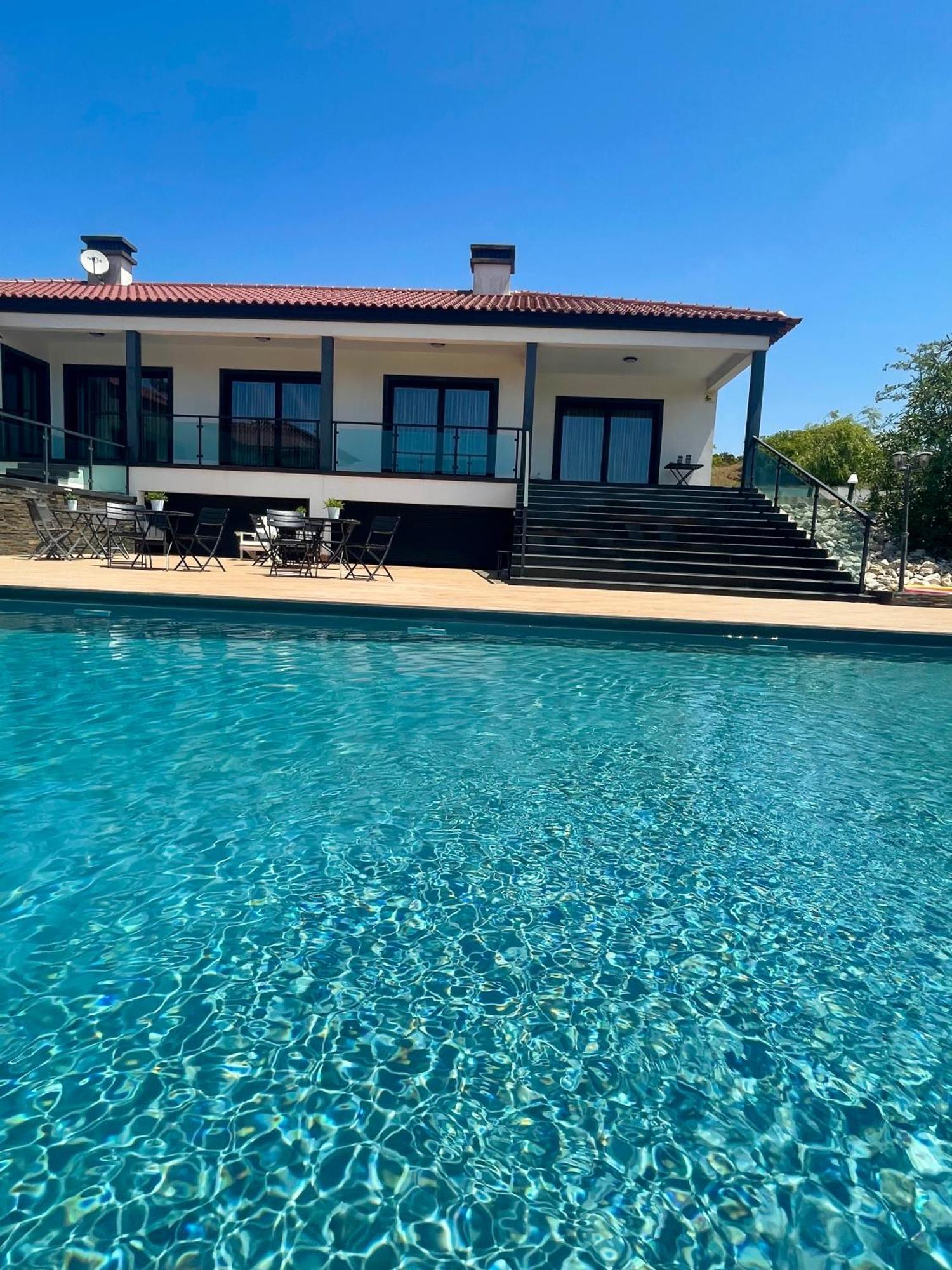 Quinta Do Portal Guest House Bespeira Bagian luar foto
